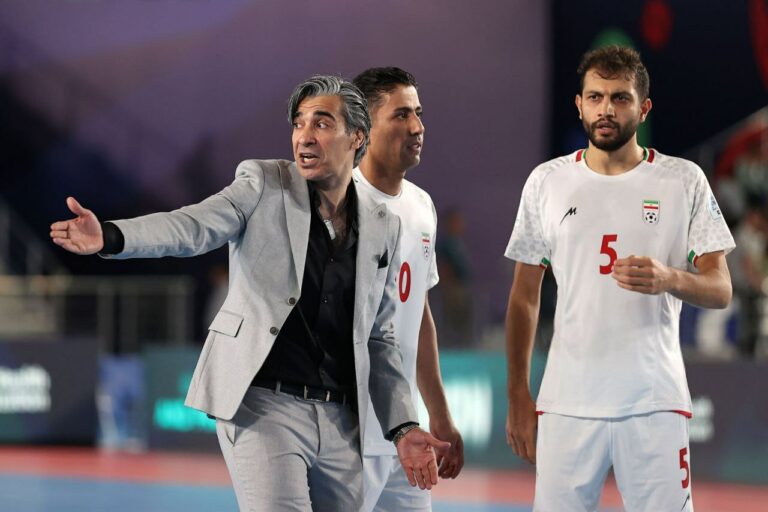 مدرب منتخب إيران