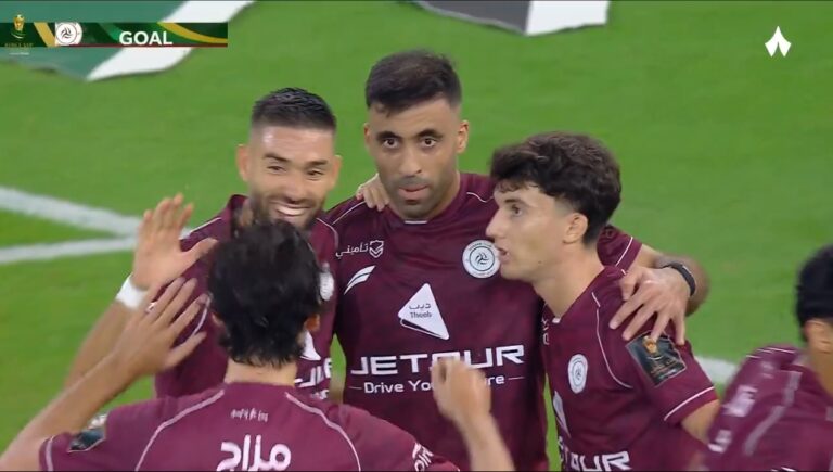 عبد الرزاق حمد الله يسجل هدف رائع في شباك فريقه السابق الاتحاد ويرفض الاحتفال عبد الرزاق حمد الله