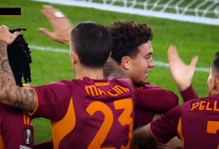 هدف نائل العيناوي