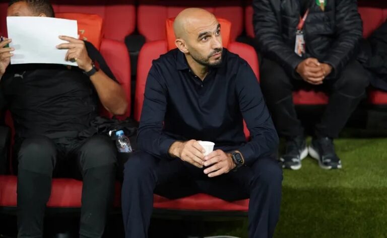 الركراكي يوجه رسالة إلى الجماهير بعد الفوز الكبير أمام زامبيا الركراكي