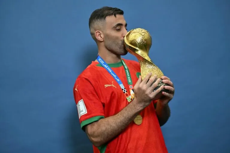 عبد الرزاق حمد الله