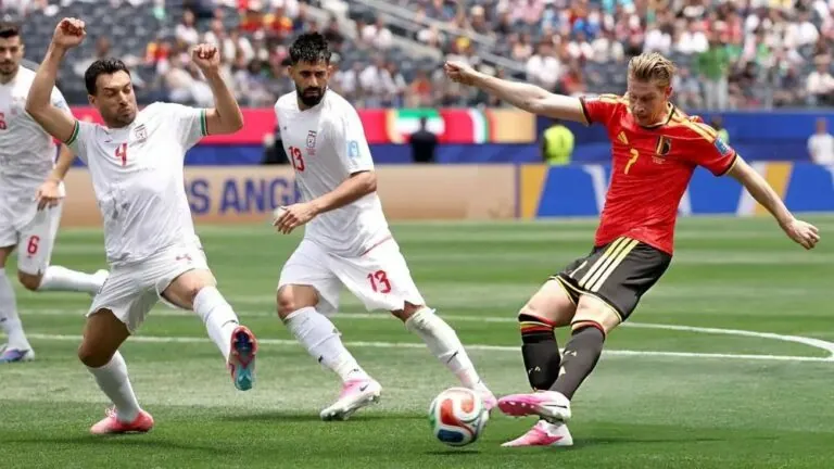 بلجيكا وإيران
