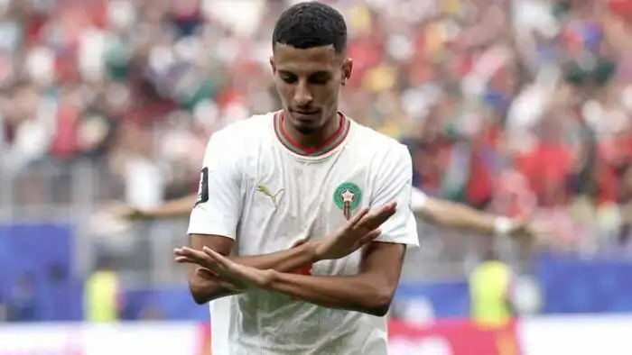 عملاق أوروبي يستهدف ضم المغربي عز الدين أوناحي بعد مونديال 2026 عز الدين أوناحي