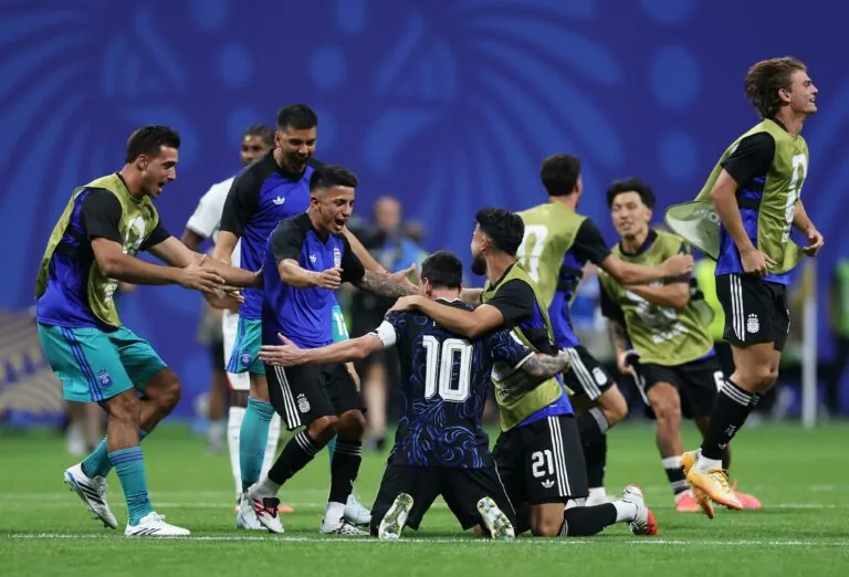 نتيجة مباراة الأرجنتين وانجلترا