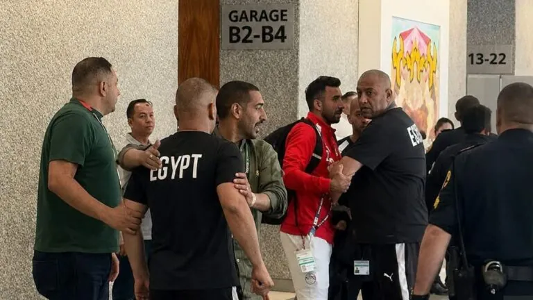قبل مواجهة أستراليا.. اتحاد الكرة يكشف حقيقة مشادة إبراهيم حسن في معسكر مصر إبراهيم حسن